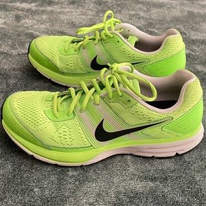 Nike Men's Air Pegasus + 29 Green Running Shoes Sneakers Size 10.5
